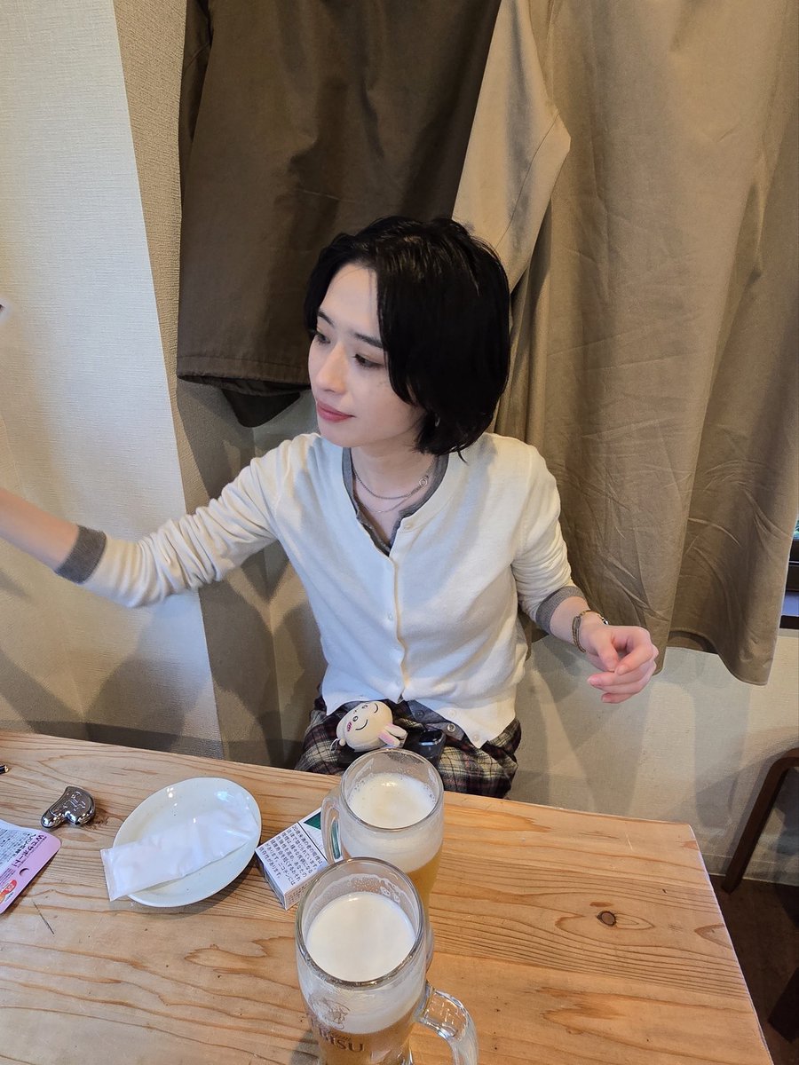 riiiii______'s tweet photo. うまい飯も酒も買い物もやめられへん https://t.co/h9xOuBbwm6