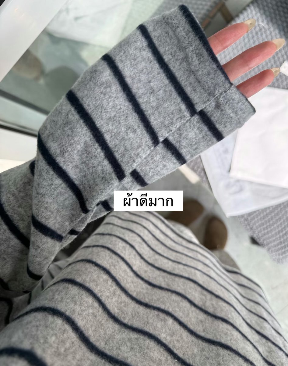 kukkikkingkong's tweet image. พสจีนลงโพสตกใจว่าผ้าดีขนาดนี้ขายราคานี้ได้ไง 159 เองแต่ผ้าขึ้นห้างมี 300+🙂‍↔️