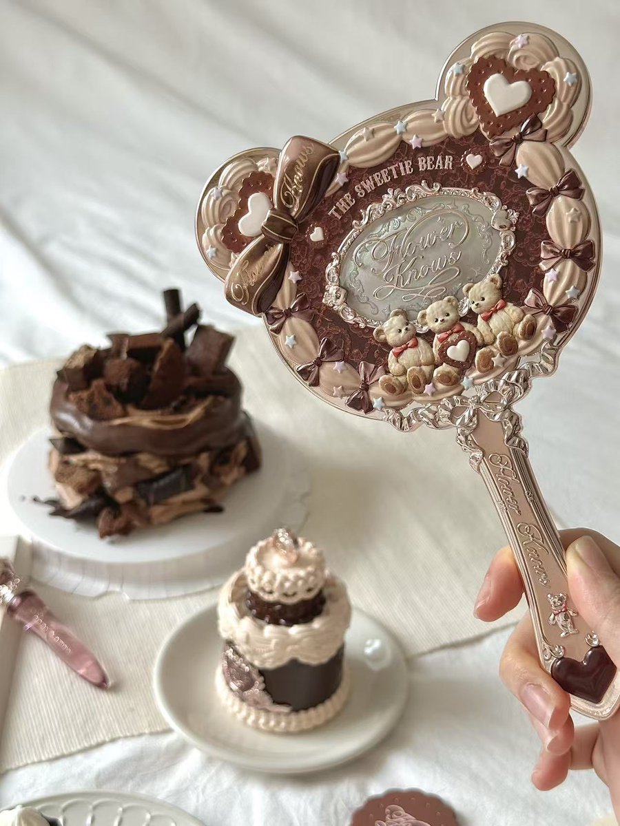 ロココ調高級ライオンオブジェフラワーベースなどおまとめショコラ 午後の日差し、軽い気持ち。私のコスメをほんの少し見せる