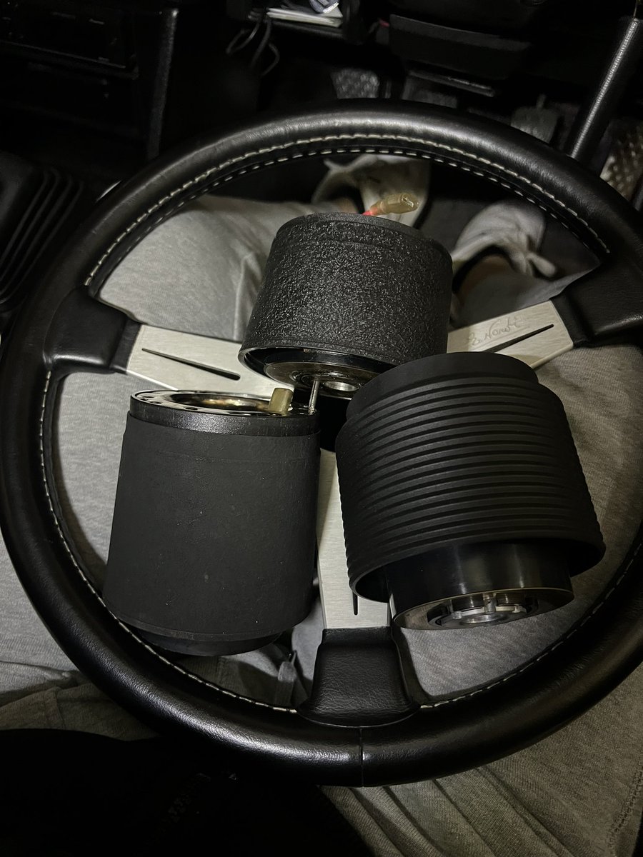 ワークスベルの蛇腹から
左の当時物？ぽいボスへ
乗り始めた時から蛇腹嫌でやっと😂

上の大恵がよかったけど入らなかった…