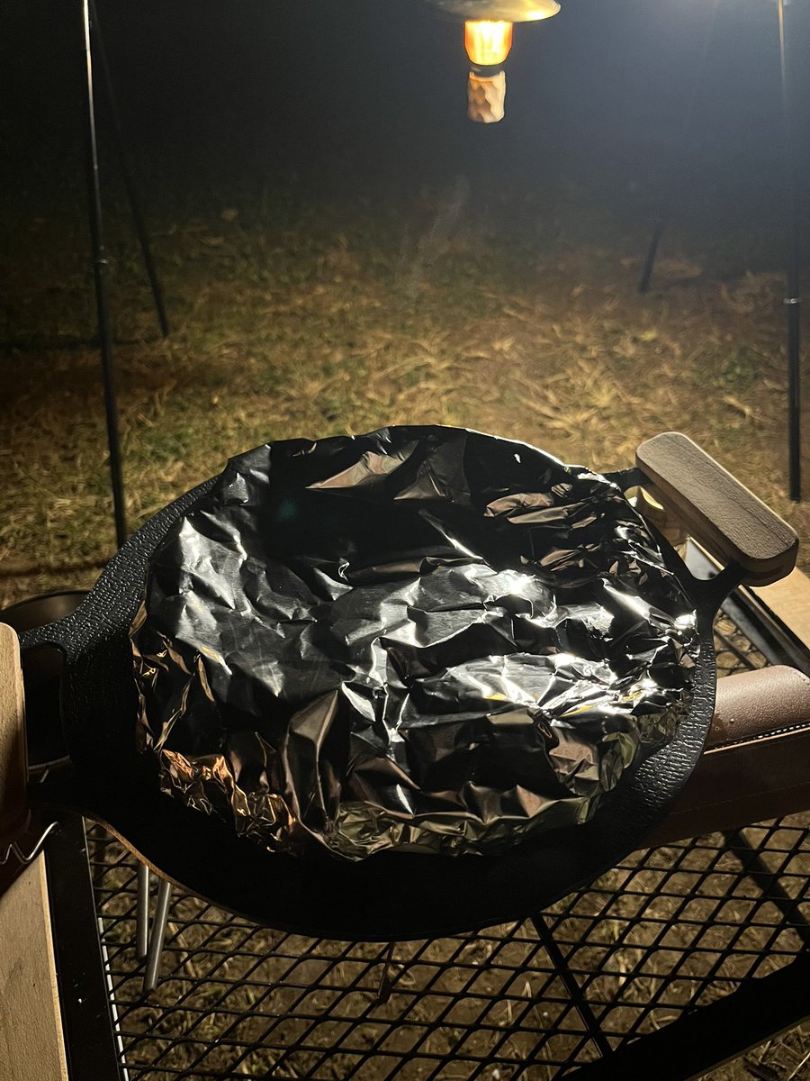 qoocamp's tweet photo. チビマルチグリドルのいい蓋ありませんか🥹
ちょうどいいの見つけられずに毎回手作りしてる…
#25cm https://t.co/sNeYJ81Zbs