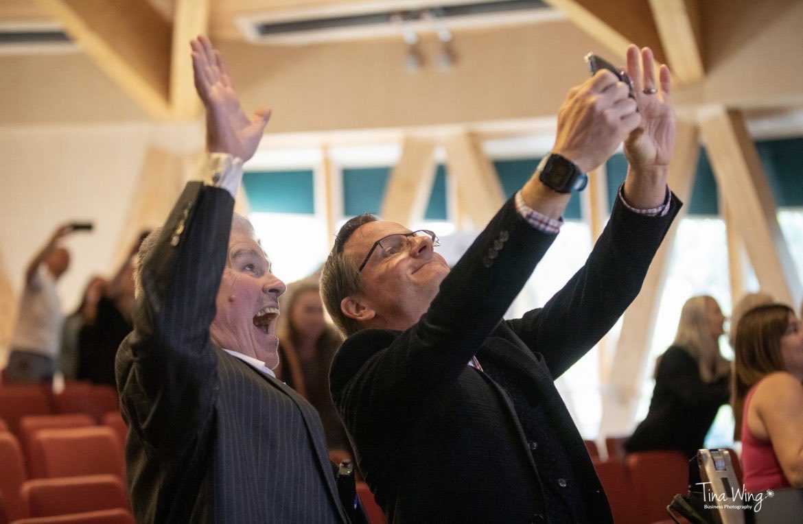 AnnScottEssex's tweet image. Business doesn’t have to be boring!

The @FSBEssex Bootcamp was an explosion of colour, meaningful connections were formed, plenty of fun was had and business owners learnt lots to help grow their business. 

Join the next one: bit.ly/48kalzd

Tickets close on Monday!