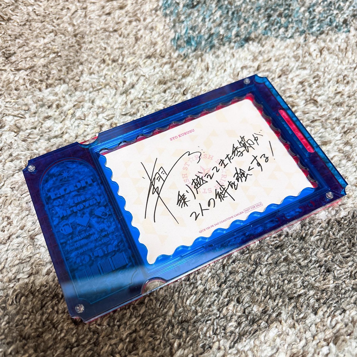 タイミング良く今日アルポさんに伺うこともできた！
ずっと気になってたトレカケースを作らせてもらって、めちゃくちゃ楽しかったし可愛くて最高です👏✨
メセカ入れたら後ろにメッセージ出るのも感動した😭
素敵な時間を、商品を、ありがとうございました🥹🙏🏻
 #アルコールポップカルチャー