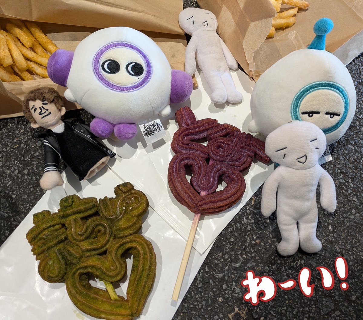 mikov164's tweet photo. ゆりかもめからの氣志團万博でVトニ浴びまくった1日最高だった！初フェスが氣志團万博で幸せな人生です！一緒に騒いでくれたワンフーありがとう💙💜💚久々に黄色い声出したな。私達もまだまだやれるじゃん🤣 https://t.co/3R1SbjEOgl