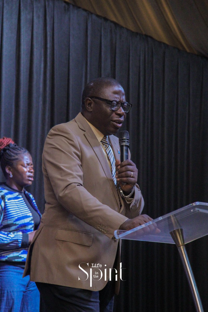 DaySpringVLBC's tweet image. Life in the Spirit (Romans 8:1)
Walk in the Spirit: choose God’s voice over logic or emotions. Obey, believe, and follow His word. Faith sees God’s future, not today’s limits.

#LifeInTheSpirit #DaySpringChapel #Sermon