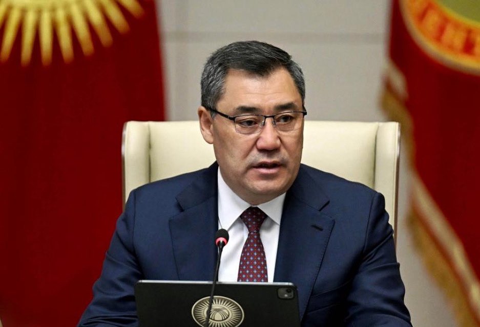CaliberEnglish's tweet photo. 🇦🇿🇰🇬Kyrgyzstan’s President Sadyr #Zhaparov has welcomed Azerbaijan as a full-fledged participant of the Central Asian Consultative Format, expressing confidence that Azerbaijan will expand opportunities for the Central Asian Consultative Format.

“The #Kyrgyz Republic supports the initiative for the Republic of #Azerbaijan to join our consultative meetings format as a full member. Expanding our format with fraternal Azerbaijan will open new opportunities and broad horizons for cooperation in Central #Asia, particularly in international transit, logistics, and energy,” Zhaparov stated at the 7th Consultative Meeting of Heads of State of Central Asia in the “Central Asia + Azerbaijan” format, per Azertag.

“Today, we can confidently say that the consultative meetings format of the Central Asian heads of state has proven successful. It has demonstrated its viability and become a genuine, one-of-a-kind platform where not only existing regional challenges are discussed, but new initiatives and proposals are actively put forward,” Zhaparov noted.

Touching on the role of the #Zangezur Corridor in regional and global cooperation, Zhaparov said: “Today, we are witnessing the creation of a new regional transport artery. The construction of the strategically important #China-Kyrgyzstan-#Uzbekistan railway will not only connect but will also reshape logistics, opening the shortest route for our countries to the largest markets in Asia and Europe. In this context, the Zangezur Corridor project is seen as a logical and strategic continuation of the China-#Kyrgyzstan-Uzbekistan railway."

For the record, the 7th Consultative Meeting of the Heads of State of Central Asia in the format “Central Asia+Azerbaijan” is being held at the Congress Center in the capital of Uzbekistan, #Tashkent, with the participation of Azerbaijani #President Ilham Aliyev.