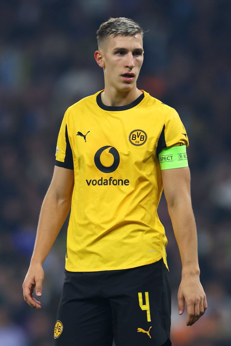 FCB World tweet media