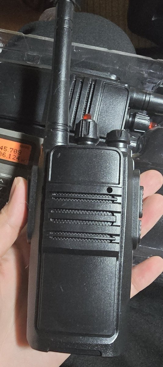 真面目に私、トランシーバー(おもちゃ)になります🙋‍♀️