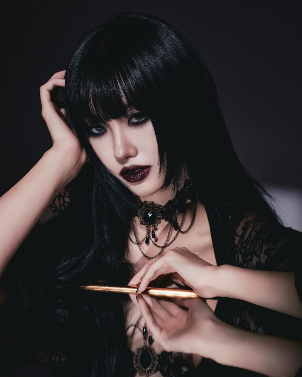 VAMPIRE AISHA OH MY GOD