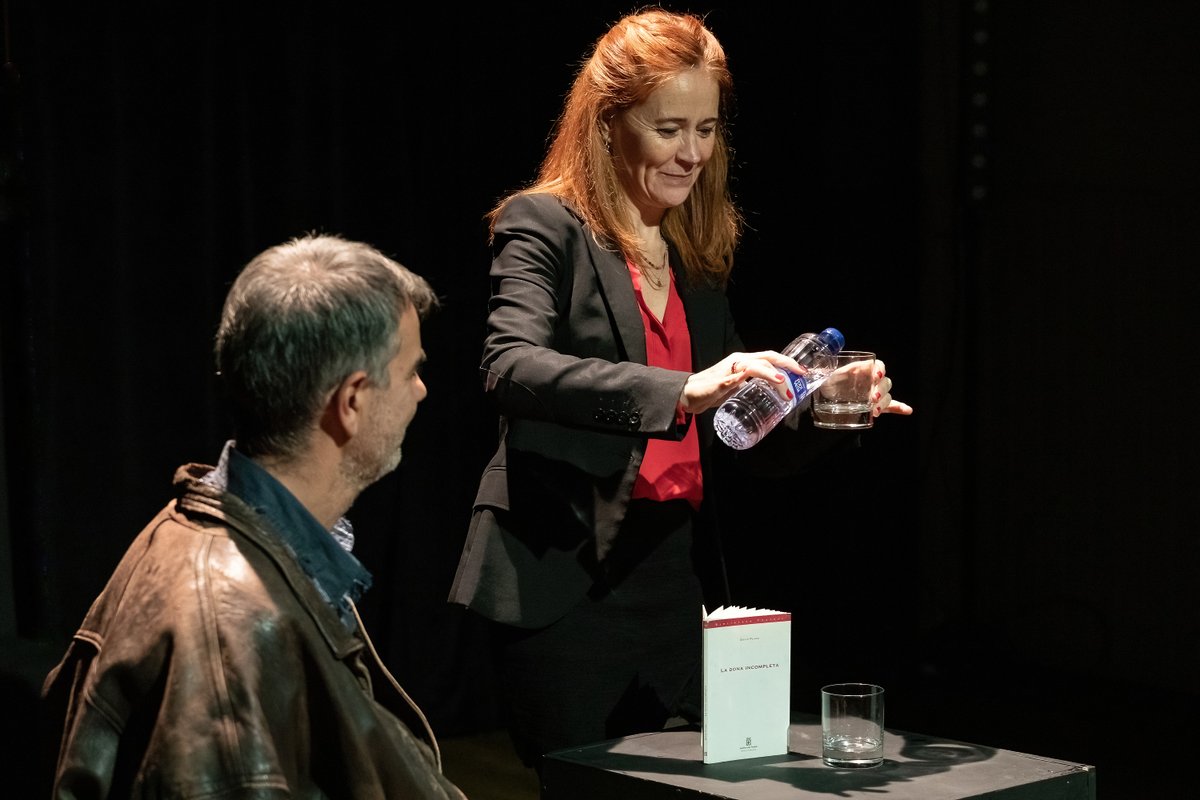 🦾 Avui diem adeu a "La Dona Incompleta"

🎭 A les sis ens acomiadem d'en Joan, la secretària i la resta de personatges d'aquest thriller inquietant

⌛ Si encara no l'has vista, no t'ho perdis!

🎟 Últimes entrades 👇
salacabanyes.cat

📸 <a href="/bautadivori/">Bauta d'ivori</a>
#DonaIncompleta_Sala