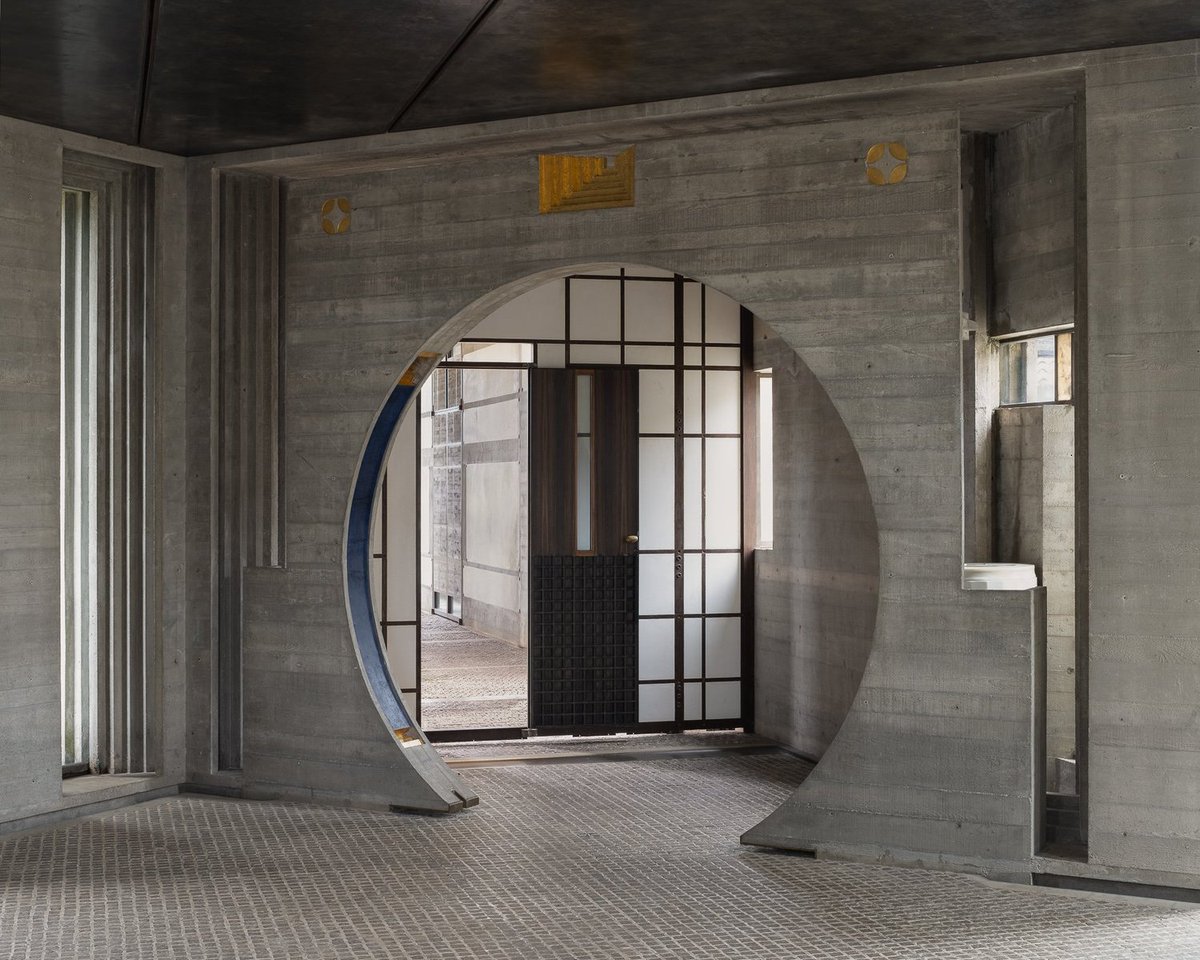 <a href="/MathieuL1/">L'ingérable</a> Nous devons certains de nos bâtiments et monuments les plus emblématiques à des architectes adeptes du béton brut, dont la production n'a rien à envier en termes d'audace et de beauté aux architectes des siècles précédents