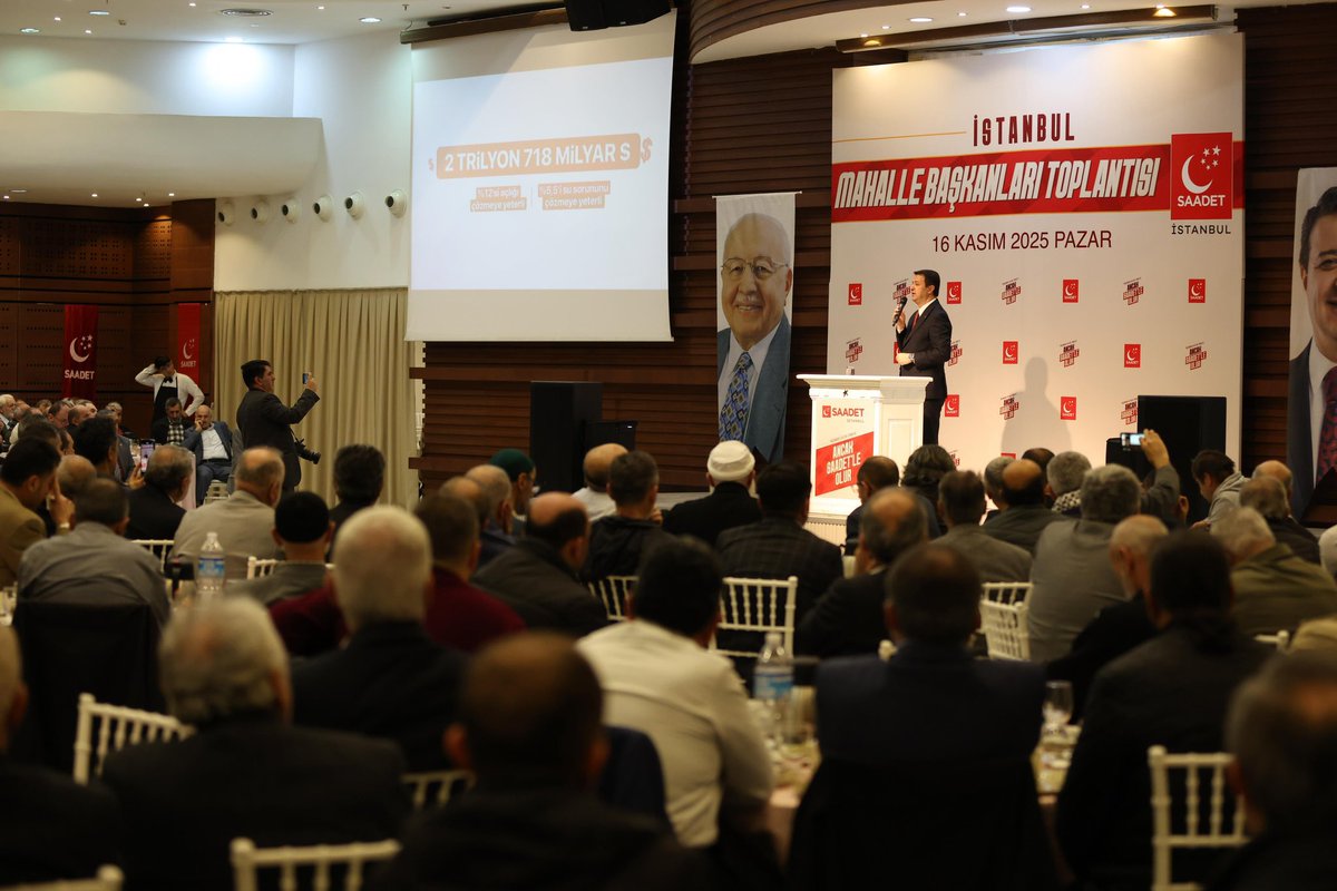 SaadetIstanbul's tweet photo. İktidara Hazırlık Toplantısı!

İstanbul’un 961 mahallesinde, 11 milyon seçmenimize umut, heyecan ve değişim iradesini taşımaya hazırlanan mahalle başkanlarımız, Genel Başkanımız Sn. Mahmut Arıkan ile bir araya geldi.

Milli Görüş’ün adalet, liyakat ve huzur dolu Türkiye idealini mahalle mahalle örgütleyecek bu güçlü kadro hazır!