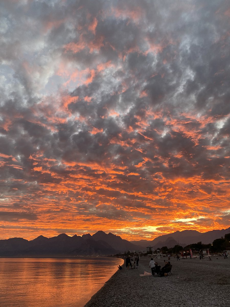 _yz00_'s tweet photo. 🌅 https://t.co/4px3ryvpW5