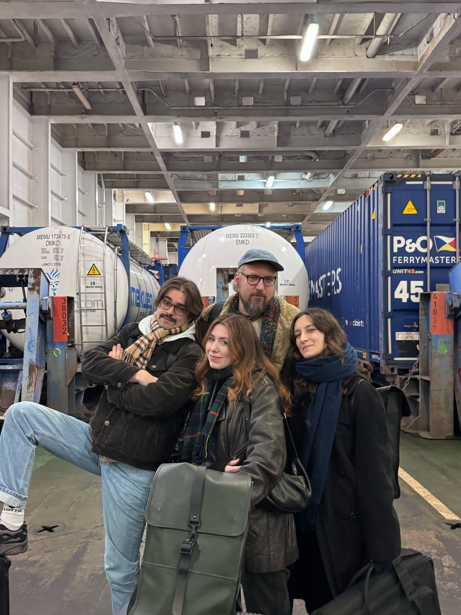 Robin Kester tweet media