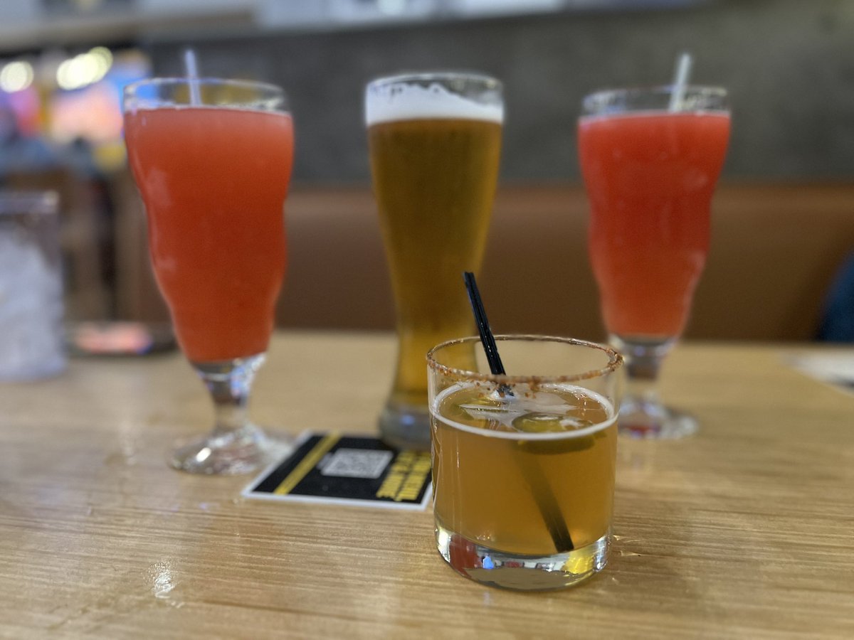 HeyItsSujith's tweet image. Round 3 #BWW @BWWings