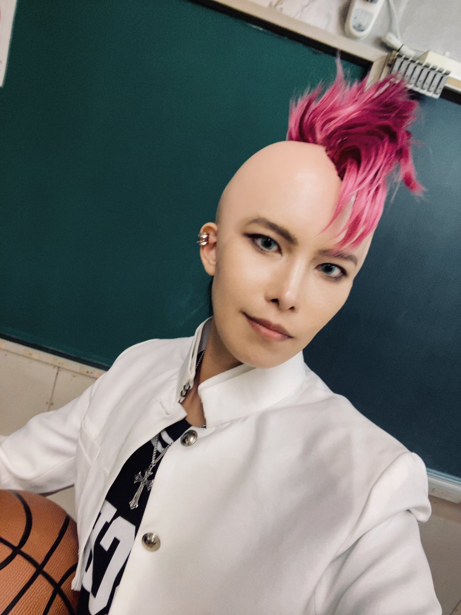 無ﾑﾘ理@11月は毎日バサバサ睫毛🗡️⚖️ (@yonyon_niisan) / Posts / X