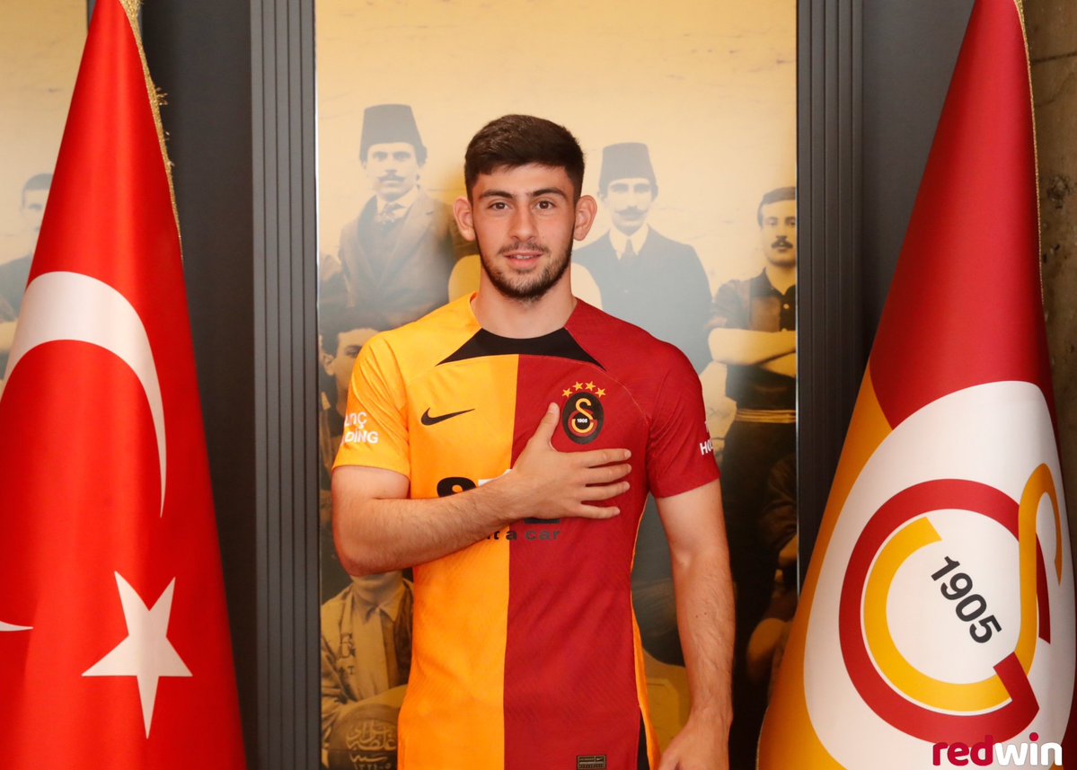 Bu çocuğa ne oldu ya bilen var mı