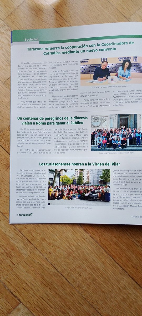 Ha salido la revista del ayuntamiento de Tarazona, como suplemento de hoja parroquial.