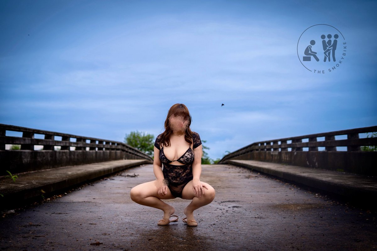 The Smokybike หาดใหญ่ Thailand Couple swinger tweet media