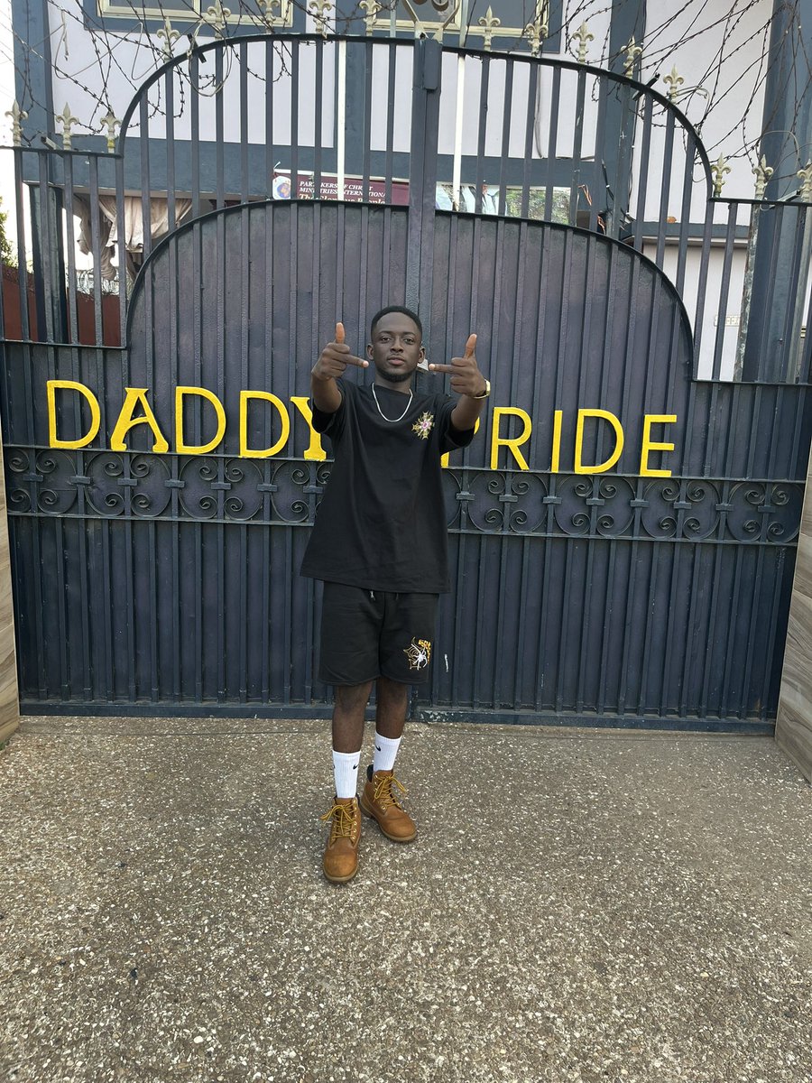 emess_gh's tweet photo. “Violate” dropping soon 🦅 https://t.co/ZUMIjrf1gU