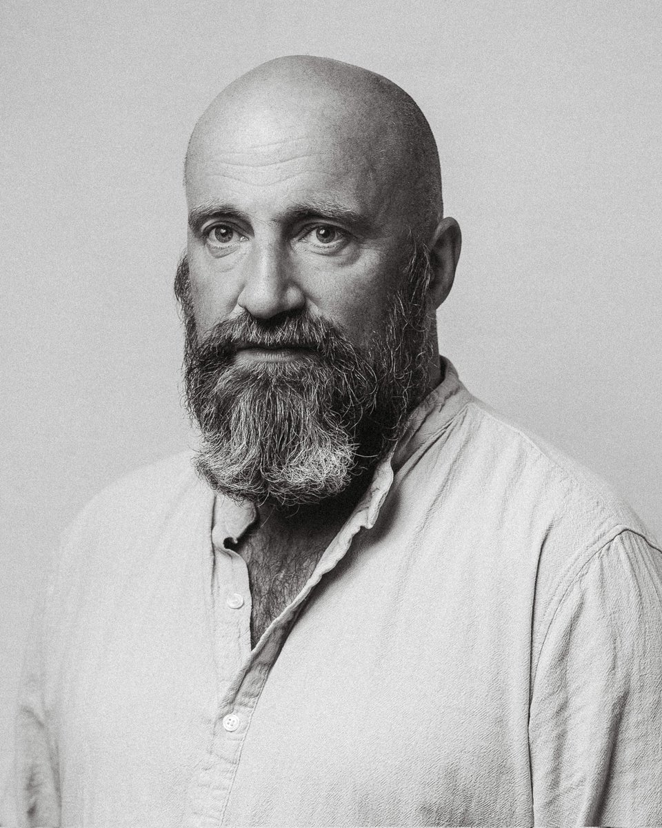 awedgewood's tweet image. Acting skills and facial hair for hire. Full profile here app.spotlight.com/4052-4505-6420