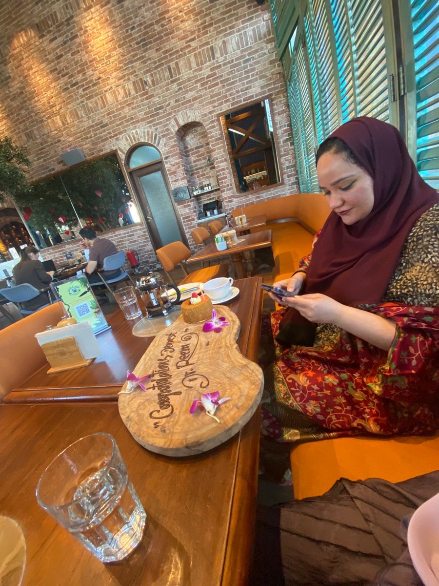 Reem Busaeed tweet media