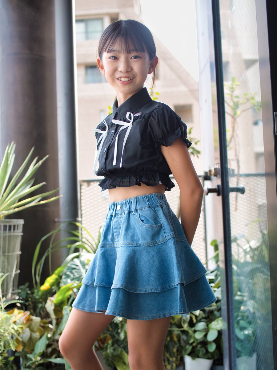 maokun1971's tweet image. 2025.11.2
TIP撮影会
大阪　ACODE by STUDIO SCENE
セッション

きこちゃん

#きこ 
#さらきこ 

なんだか通学できそうなカワイらしいお洋服だぁ🍒😸
でも撮影場所迷ってたら時間なくなったw
きこちゃん来年は撮影会やライブ増やせるのかな⁉️
身長も順調に伸びてたから一安心💦