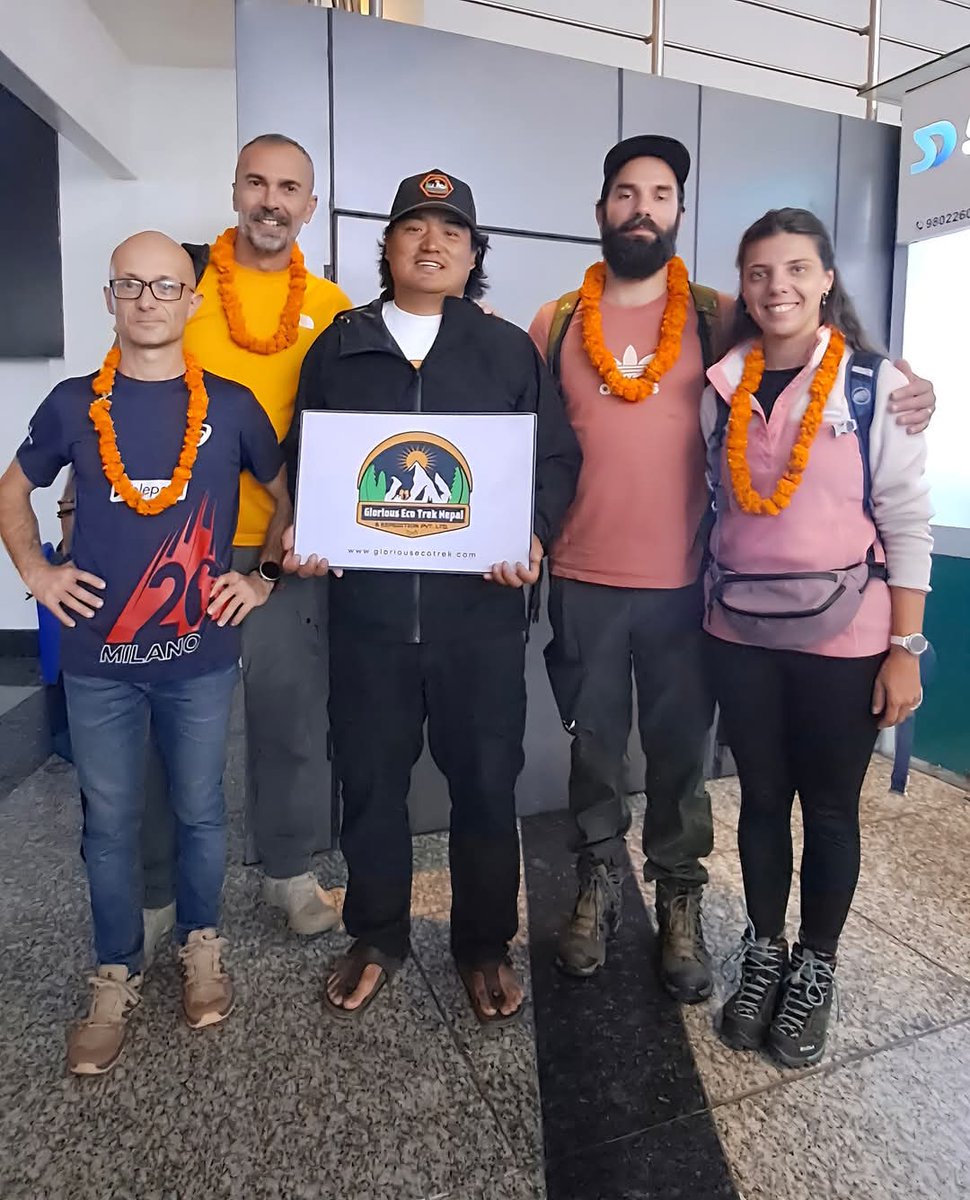 eco_glorious's tweet photo. 🇳🇵🤝 🇮🇹🇷🇴 Welcome to Nepal!
4 guests from Italy &amp; Romania are ready to begin the Everest Base Camp Trek. An unforgettable Himalayan adventure awaits! 

#gloriousecotreknepal #ebctrek #everestbasecamp #nepal #himalayas #trekkingnepal #adventure https://t.co/ptqaScsAWX