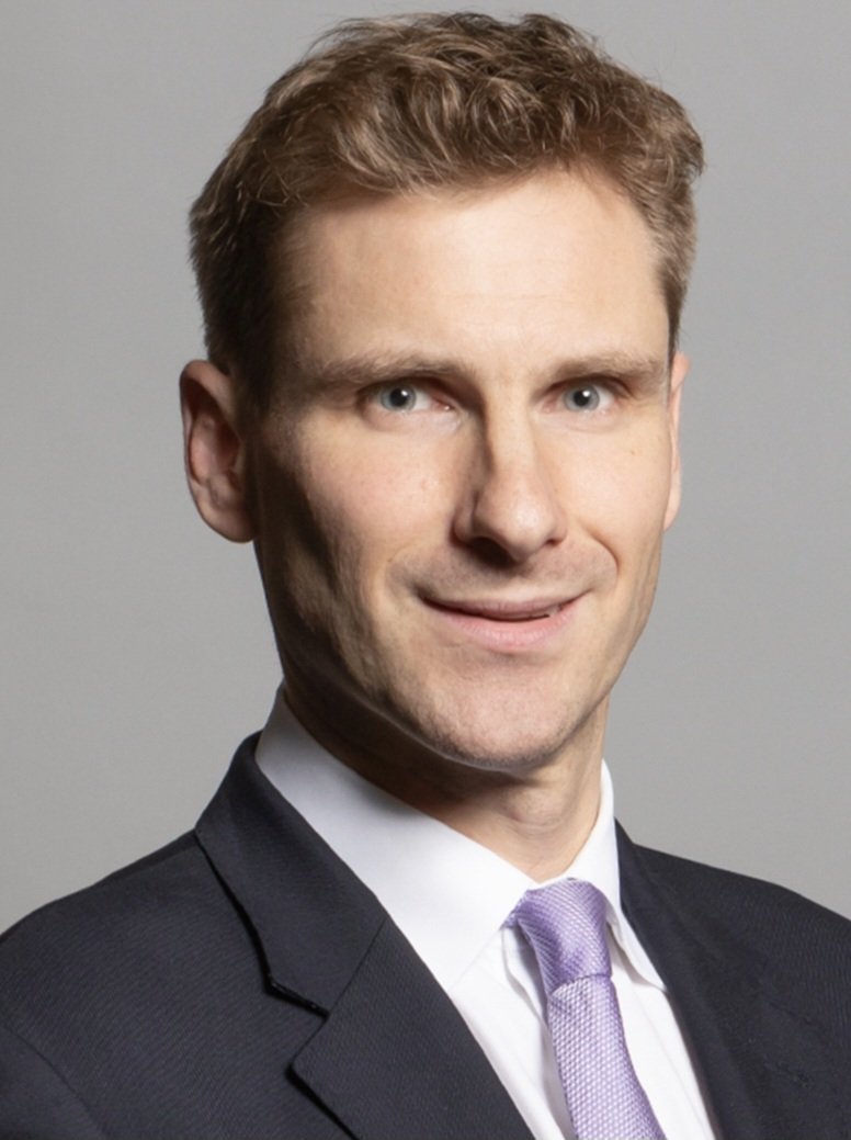 Christ almighty it's Shadow Home Secretary Chris Philp yet again. Bloody ridiculous. Laura loves the Tories doesn't she!
#BBCLauraK