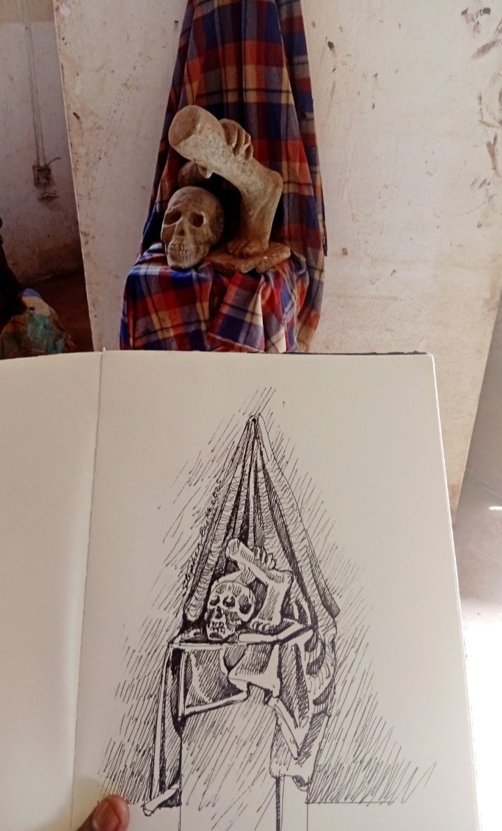 ezike1952's tweet photo. Still Life Drawing Session
Rollertip pen on sketchbook, A4, 2025, Stephen Ezike.
#art #drawing #inked #Stilllifedrawing #drawingclass #drawingoftheday https://t.co/YK3IQeb6FN
