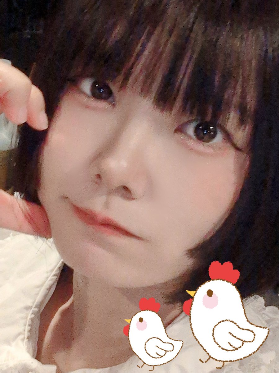 ＜( ΦωΦ )／してます
鶏大根をつくっています！
お味噌汁とご飯ついて1500円です！
食べに来てください！
本日初めて馬券を買ったのですが、3連複当たりました。
気分がいいです。
会いに来てくれたらもっと気分が良くなります！
待ってます！