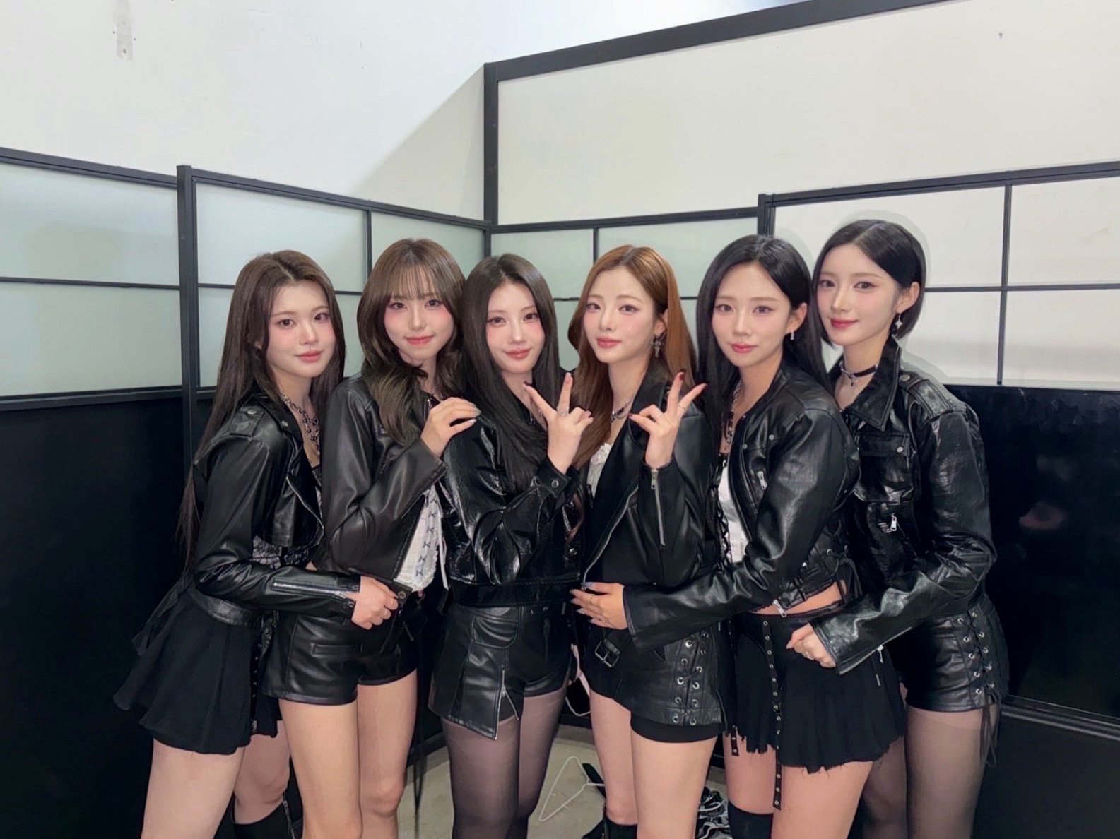 G53keIkaIAA_5XN?format=jpg&name=large