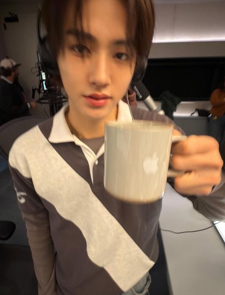 Woodsy Corner. tweet media