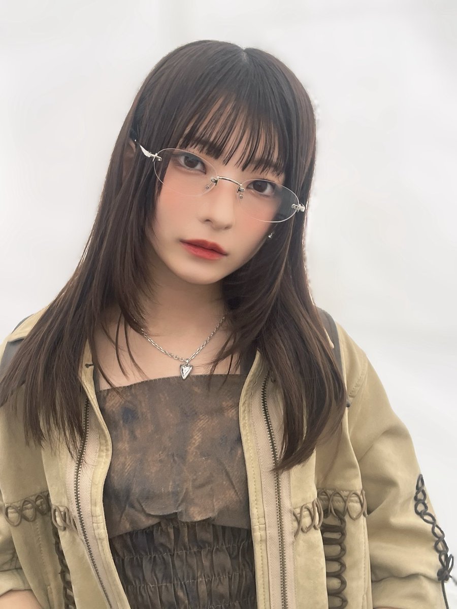 nagata_shiori_'s tweet image. 11thリリイベありがとうございました💿
『排他的ファイター』初披露でした！いかがでしたか\&amp;gt;▽&amp;lt;/ 間奏ダンスも……！
お見送り会も楽しい時間でした♪4月生まれレーン🌸
 #排他的ファイター #ノイミー