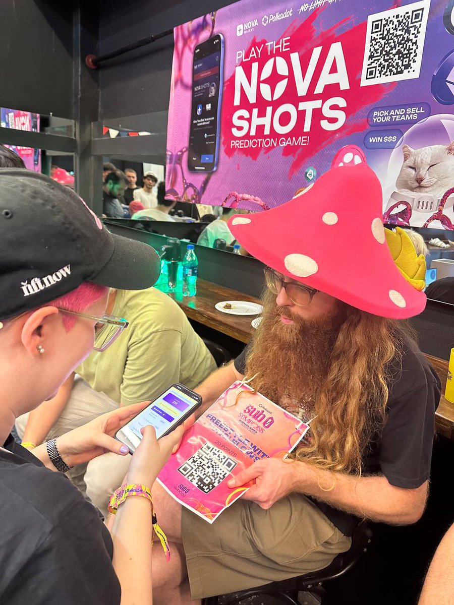 stellaachenbach tweet media