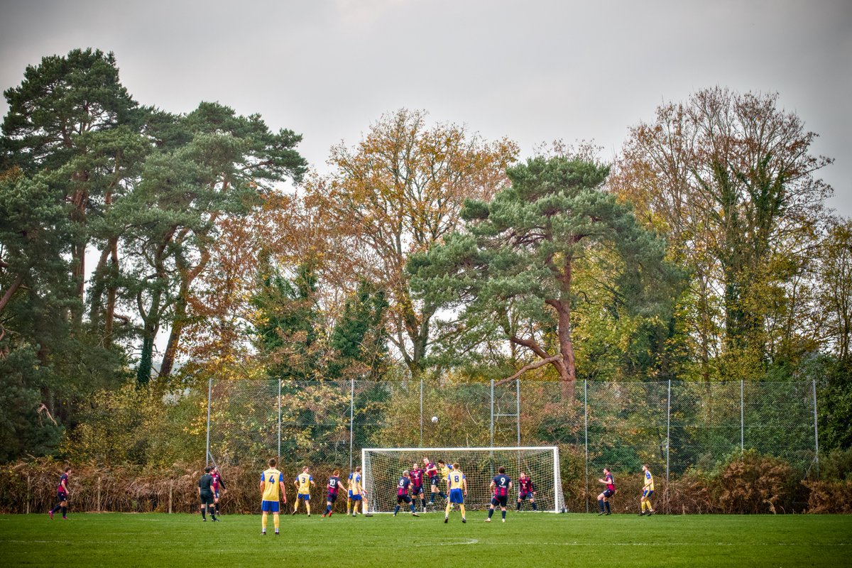 PitchSidePhoto's tweet image. 1st football match in a few months yesterday and definitely rusty. A visit to @BordonFc &apos;s new home at The Daly Ground as they entertained @locksheathfc in the @HantsLeague cup. The visitors progressed to the next round witha 3-1 win. Photos here pitchsidephoto.co.uk/Latest/Whitehi…