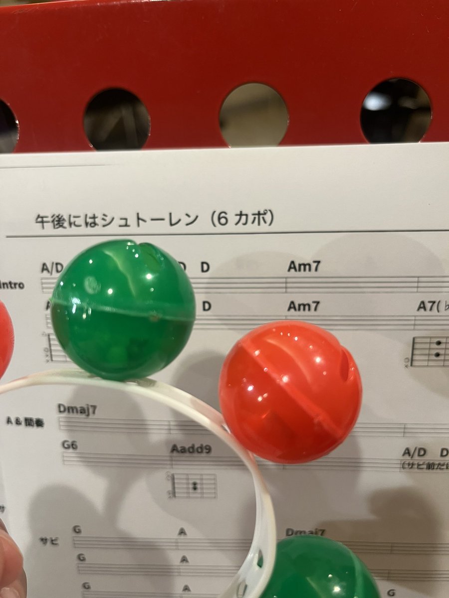 shinopotitan's tweet image. 先日は近藤健太郎さん、及川雅仁さんとライブリハでスタジオに入りました。7インチを手渡すことができ、練習も楽しかったです🎄11/23（日）鎌倉ディスクブルーベリーにて開催のfermata#11にて、15時から40分間のライブをさせていただきます🙇‍♀️素敵な音楽が沢山流れるイベント、ぜひお越しください✨