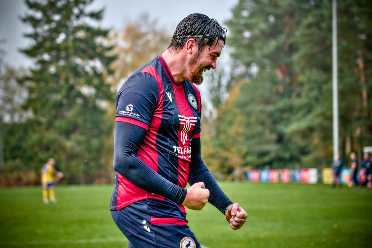 PitchSidePhoto's tweet image. 1st football match in a few months yesterday and definitely rusty. A visit to @BordonFc &apos;s new home at The Daly Ground as they entertained @locksheathfc in the @HantsLeague cup. The visitors progressed to the next round witha 3-1 win. Photos here pitchsidephoto.co.uk/Latest/Whitehi…