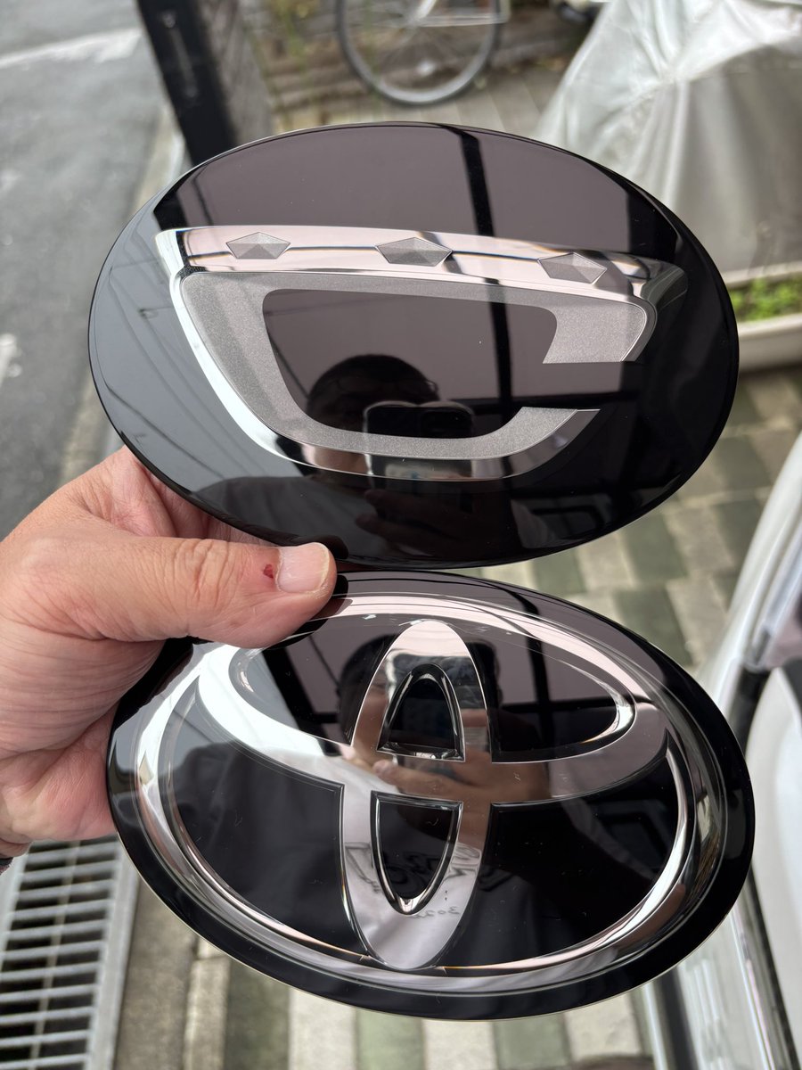 E3%82%AB%E3%83%AD%E3%83%BC%E3%83%A9%E3%82%AF%E3%83%AD%E3%82%B9