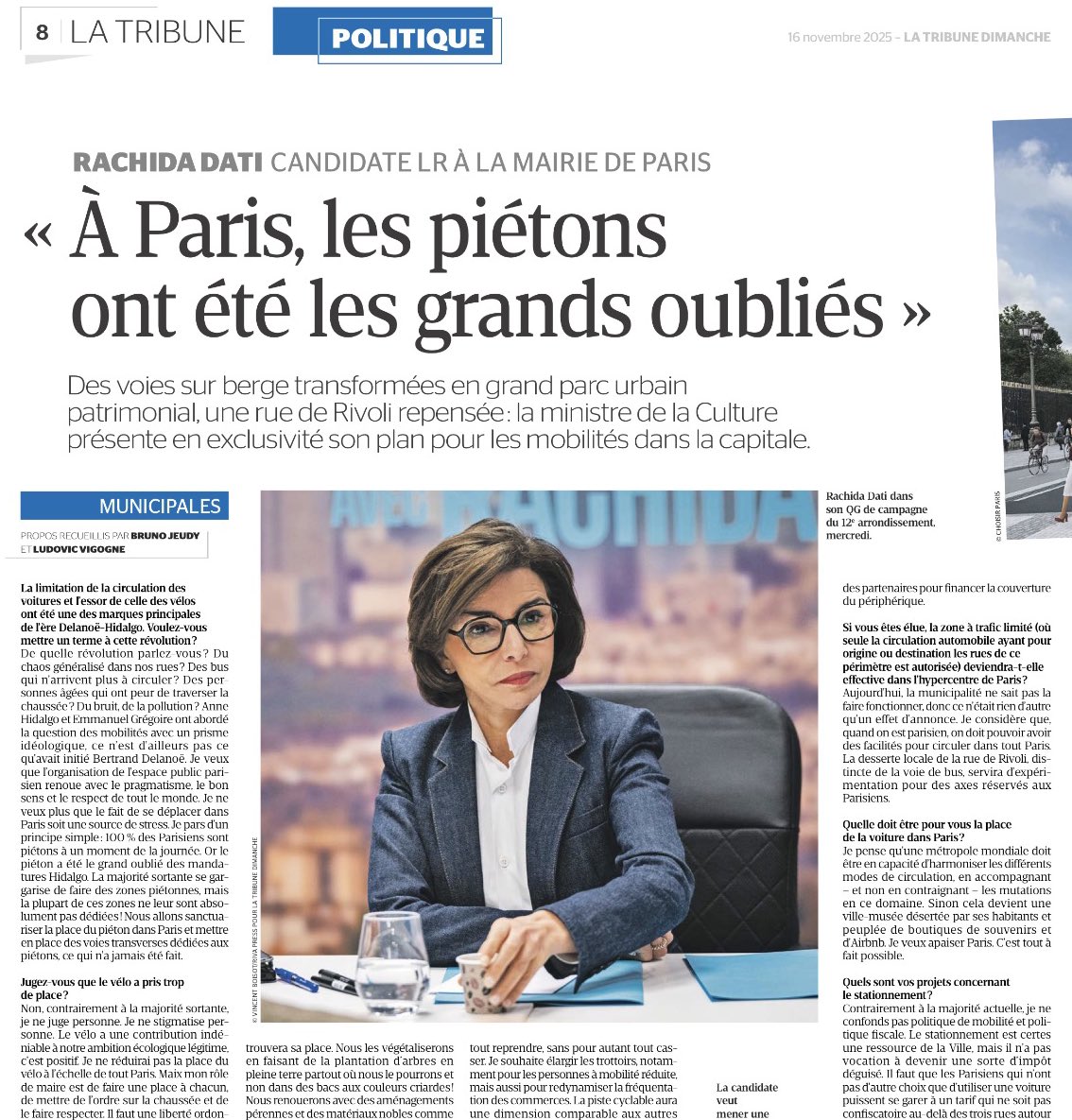 SylvainMaillard's tweet image. Oui @datirachida !

Les mobilités à #Paris doivent être repensées et ordonnées, pour que chaque Parisien y trouve sa place, qu’il soit piéton, cycliste ou conducteur.

Plan de circulation, voies sur berges embellies et végétalisées, axes repensés…nous allons #changerparis pour…