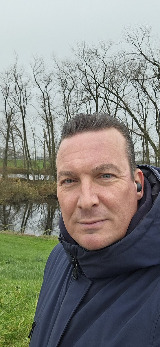 PascalFCDB's tweet image. Morning! Lekker fris ochtendje.. even mn rondje lopen en vanmiddag richting #Schiphol voor dienst lost&amp;amp;found.