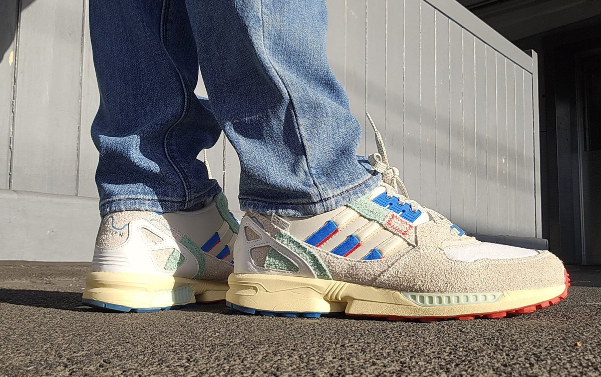 adidas x Offspring ZX 9000 'London' (FTWWHT/CWHITE/BAHMIN) GZ7044