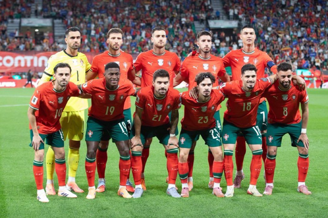 1SMi_'s tweet image. 🚨🚨🚨🚨🚨🚨🚨🚨🚨🚨🚨🚨🚨🚨

يوم المباراة .. يوم البرتغال ..  يوم التأهل لكأس العالم 🇵🇹

🏆 الجولة السادسة من تصفيات كأس العالم
🇵🇹 البرتغال x ارمينيا 🇦🇲
📍 بورتو 🇵🇹
🏟️ ملعب الدراغاو
🗓️ 16 نوفمبر
⏰ 5:00 عصراً بتوقيت مكة
🎙️ نوفل باشي 
📺 BeinSports 1  

🔥🔥🔥🔥🔥🔥🔥🔥🔥🔥🔥🔥