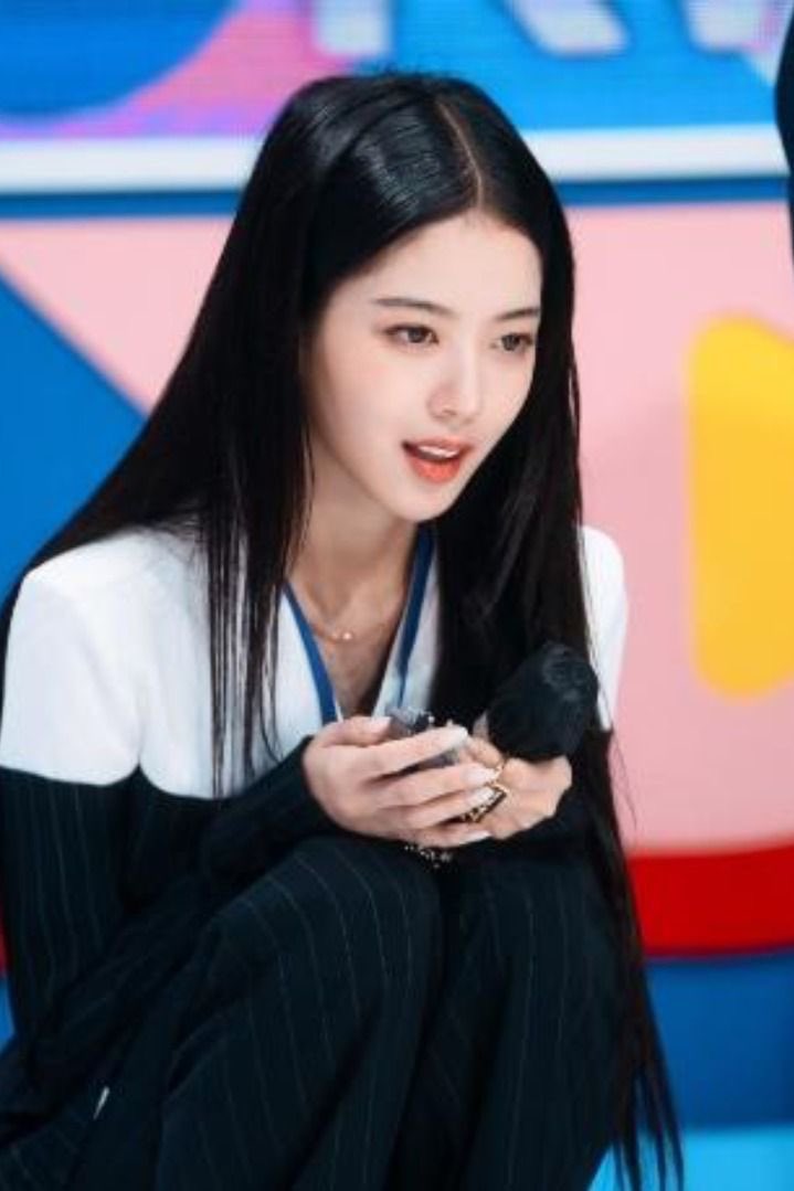 ⋆. 𐙚 ˚ 이한나 tweet media
