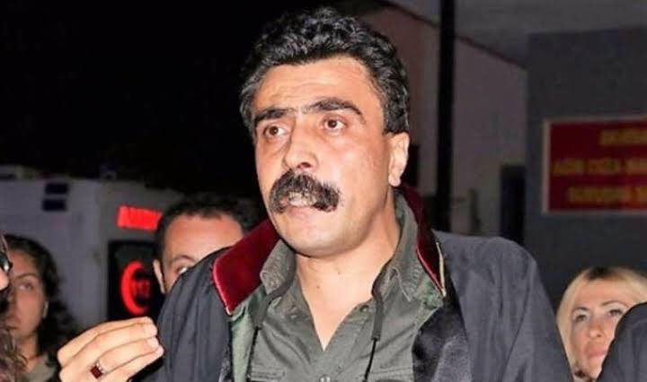 Şule Çet davasında 18 yıl 9 ay ceza alan tecavüzcü, katiller 5-6 yıl yatıp çıkıyor.

Halkın avukatı Selçuk Kozağaçlı 8 yıldır cezaevinde!
Adaletinizi….