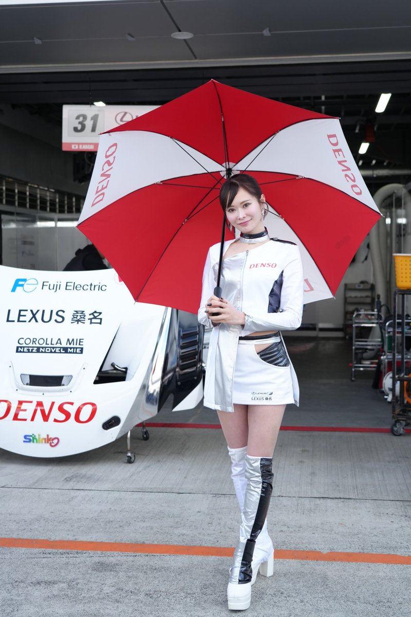 dukun7373's tweet image. #S耐富士最終戦
 #桐生もえこ さん @mamimumemoepii 今日も圧倒的美人すぎるもえぴ👈🏻