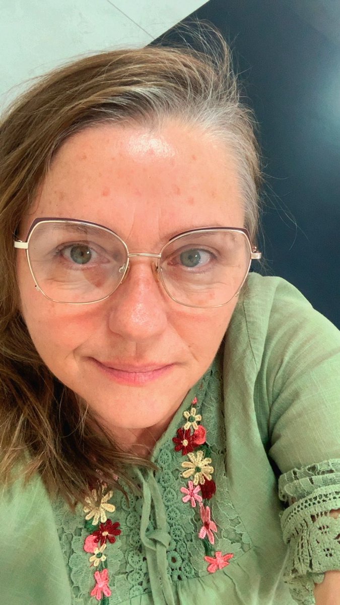 Pitaya Rosa tweet media