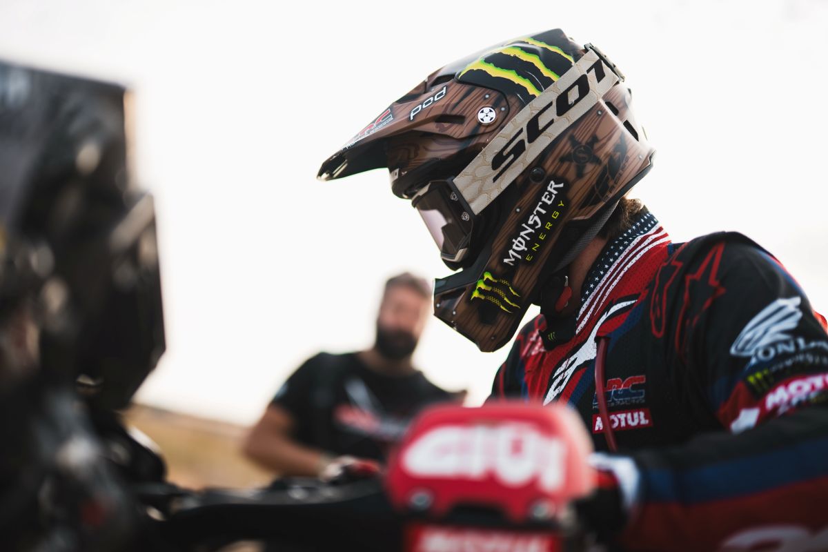 Monster Energy Pt tweet media