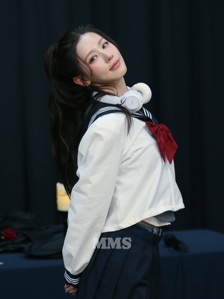 MMS_IDLE's tweet image. 251116 미연이 덕분에 따뜻했던 11월💚
#아이들 #idle #미연 #MIYEON