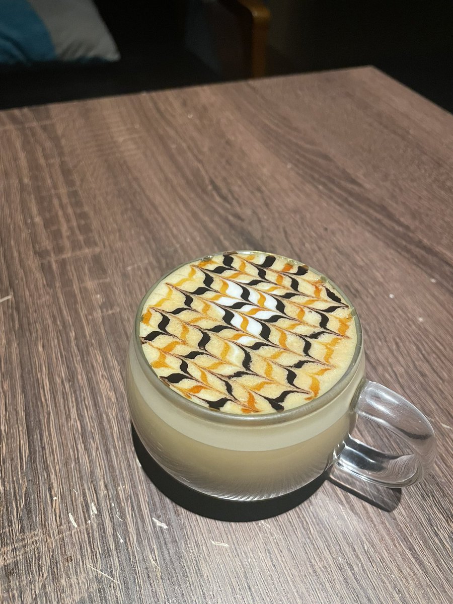 享用午後時光
-
-
午後のティータイムを楽しむ

#咖啡 #咖啡廳 #Coffee #cafe 
#コーヒー #カフェ 
#polarbear_cafe_shisha 
#台北咖啡廳 #文山咖啡 #木柵 
#水煙 #shisha #シーシャ